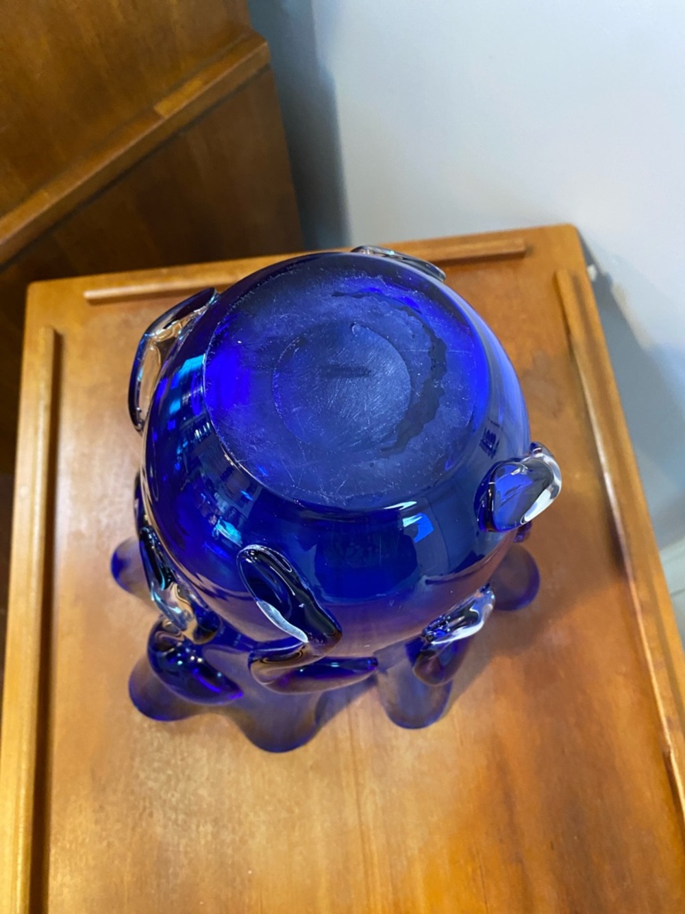 Vintage Cobalt Blue Swung Ruffle Handkerchief Vase 11", like new, hand blown - Picture 5 of 5